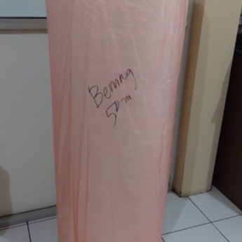 

BUBBLE WRAP Bening / Hitam (1 Rol) - Uk. 50m x 125cm