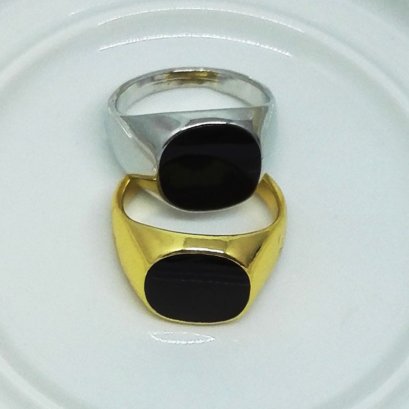 Cincin Pria Bentuk Kotak Warna Hitam Gaya Klasik Untuk Pernikahan