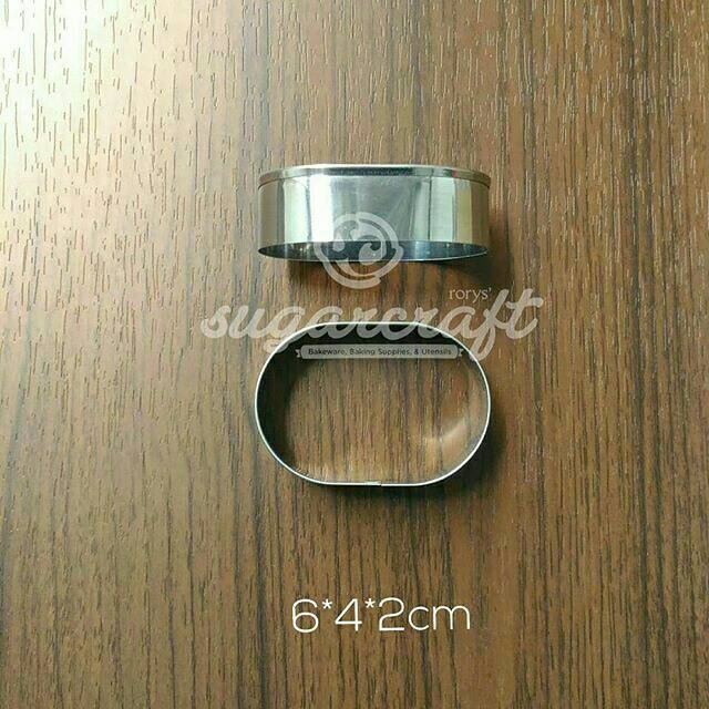 2pcs Ring cutter roti oval kecil 6cm, harga untuk 2pcs