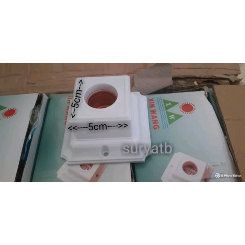FITING LAMPU PLAFON XIN WANG 3A 250V FITING LAMPU SEGI EMPAT XIN  WANG