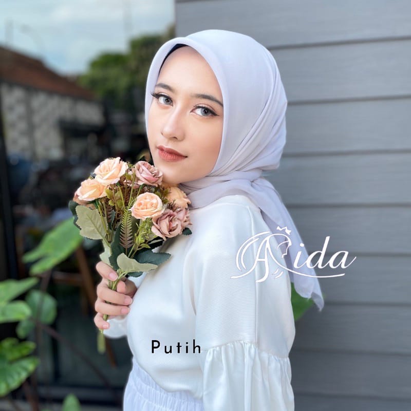 KHANSABATIK HIJAB SEGI EMPAT POLLYCOTTON BELLA SQUARE PREMIUM