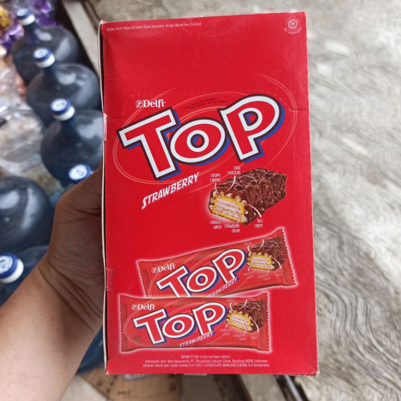 

Wafer Top Delfi Rasa Strawberry Stroberi