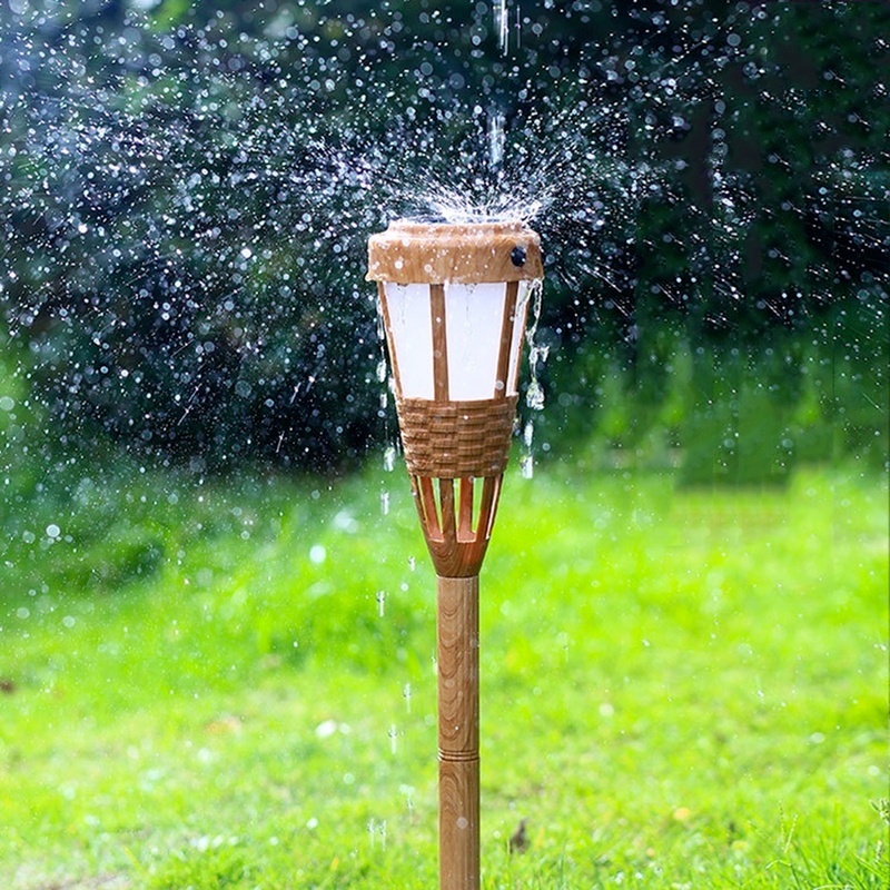 Lampu Taman LED Tenaga Surya Bentuk Obor Bambu Handmade Untuk Dekorasi Outdoor