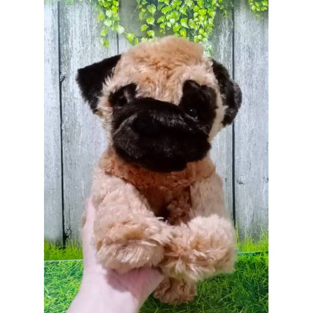 Boneka Hewan Anjing Pug Lying