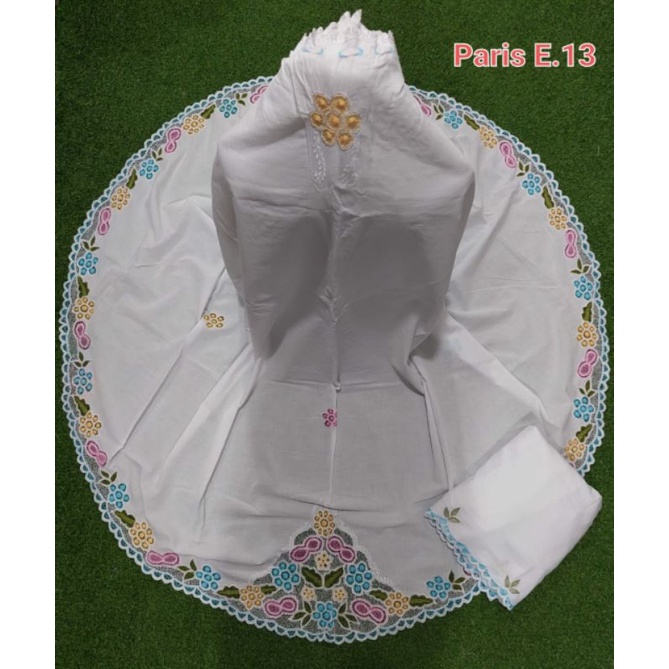 mukena  rubia kerancang