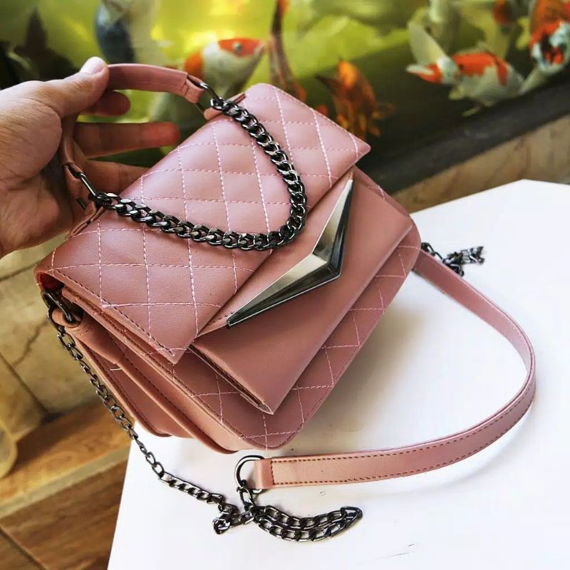 HANDBAG WANITA REALPIC BERKUALITAS. HANDBAG CANTIK MEDAN. TAS REALPIC MEDAN.TAS SELEMPANG WANITA