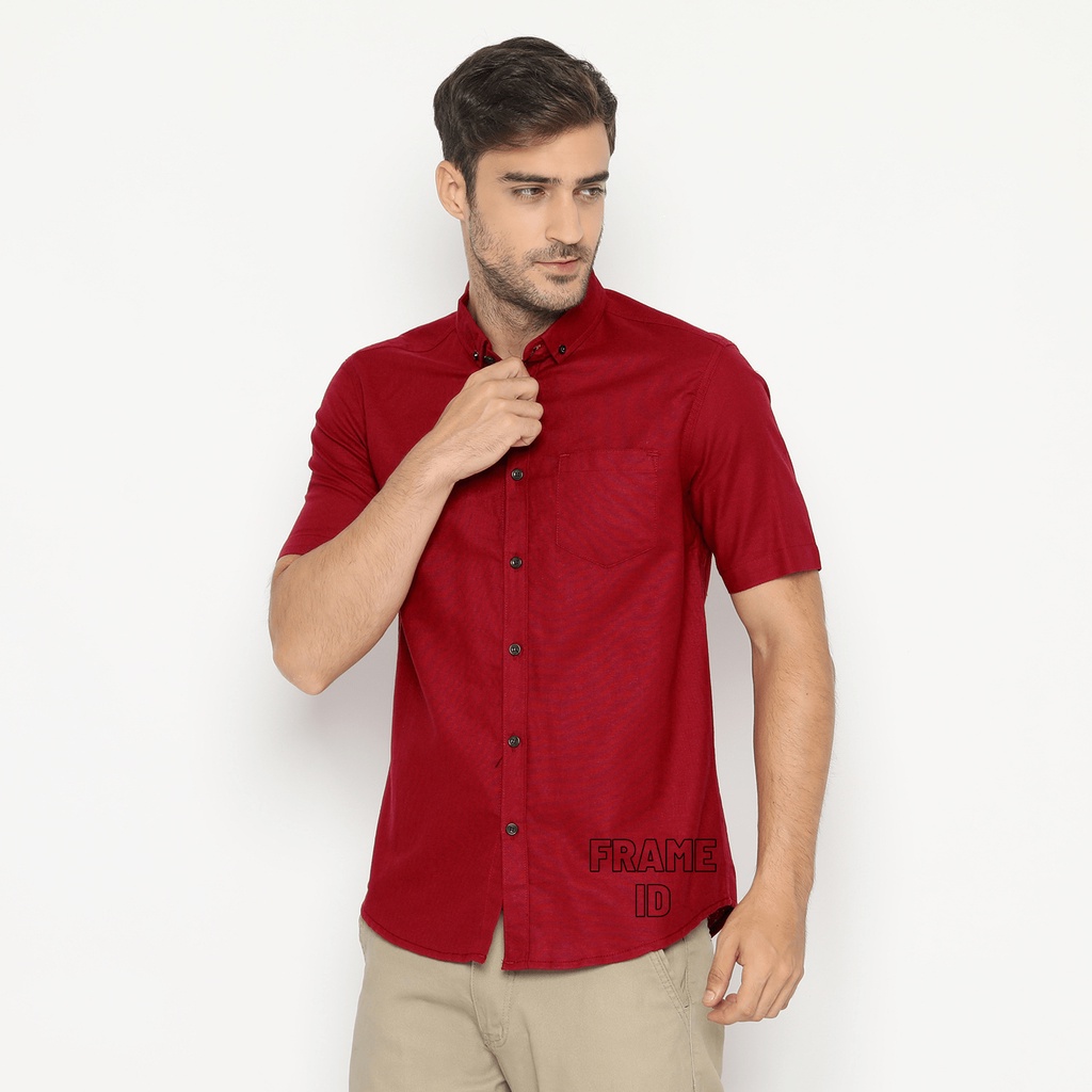 KEMEJA POLOS PRIA LENGAN PENDEK WARNA MAROON