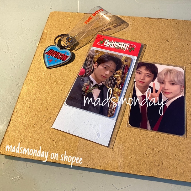 The Boyz Keyring Christmassy Juyeon + Junew Unit