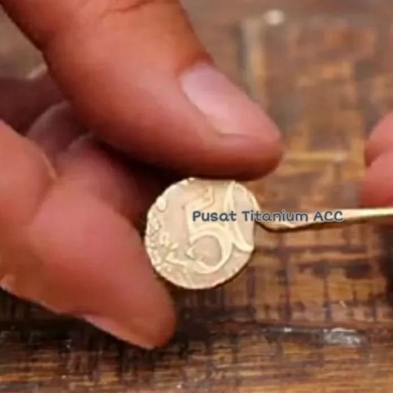 CINCIN COUPLE LOGAM KOIN KUNINGAN UANG 500 RUPIAH 1991 ANTI KARAT TERKINI [TCA.20Au22ν]