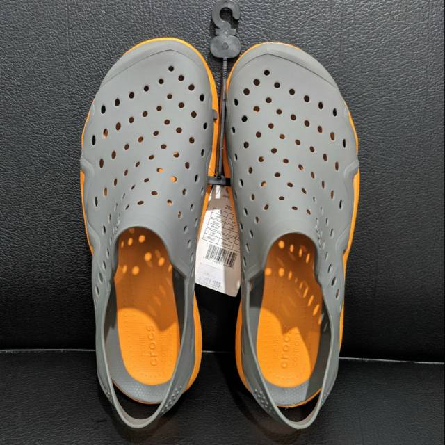 crocs swiftwater wave orange