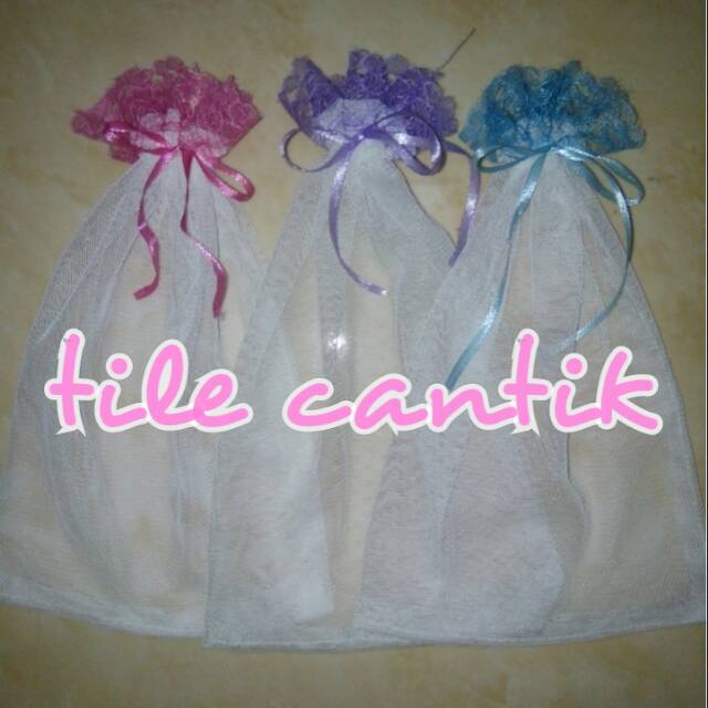 tile/ tile souvenir/ bungkus tile/ bungkus souvenir/ kemasan tile/ kemasan souvenir/ tile cantik
