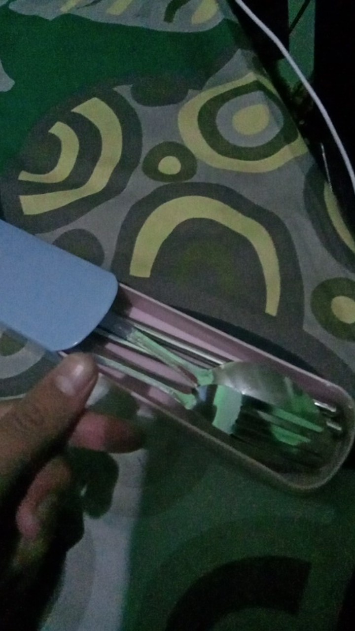 Sendok Garpu Sumpit  Set Stainless Steel