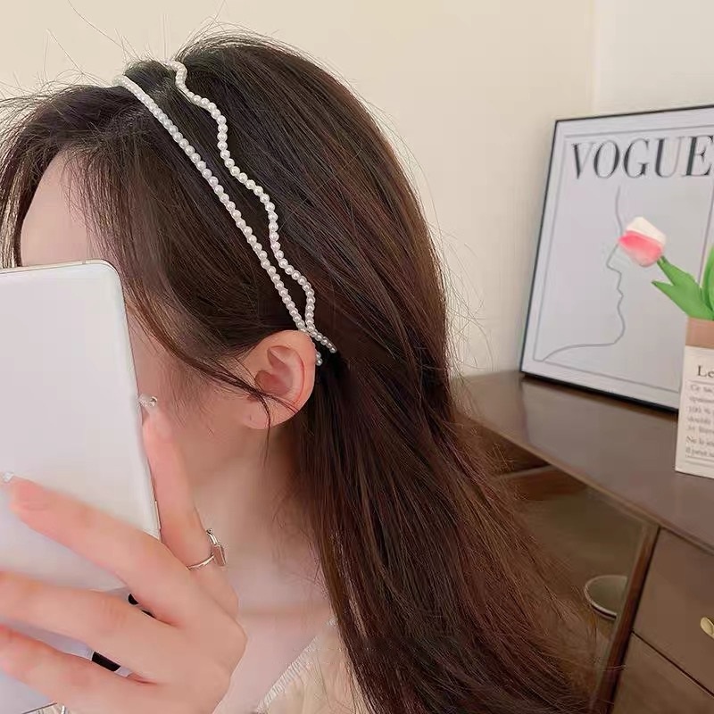 YEEZII Bando Desain Kupu-Kupu Aksen Mutiara Kristal Bahan Logam Untuk Wanita Butterfly