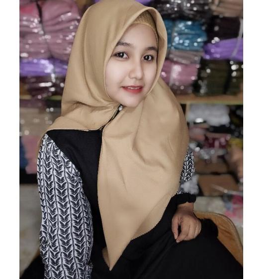 マ HIJAB ZIPER MOTIF VOAL SERI HITAM POLOS VOAL/  RESLETING STANDAR/JILBAB RESLETING ZIPER Terbaik