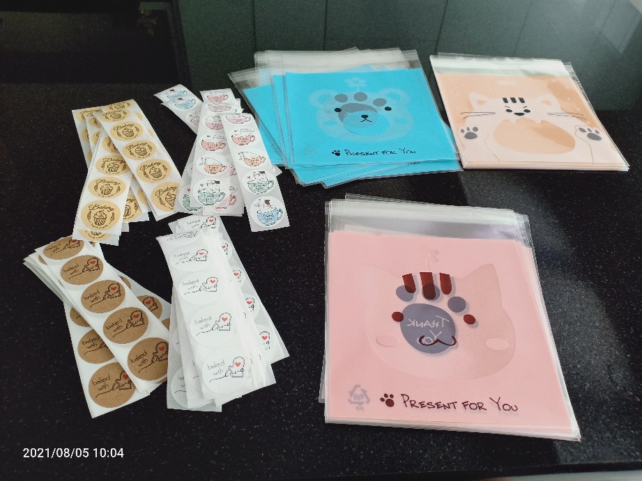 Label Sticker Bakery Hand Made Cupcakes Baking Tools Decoration Segel Kemasan Roti Kue Pastry Seal