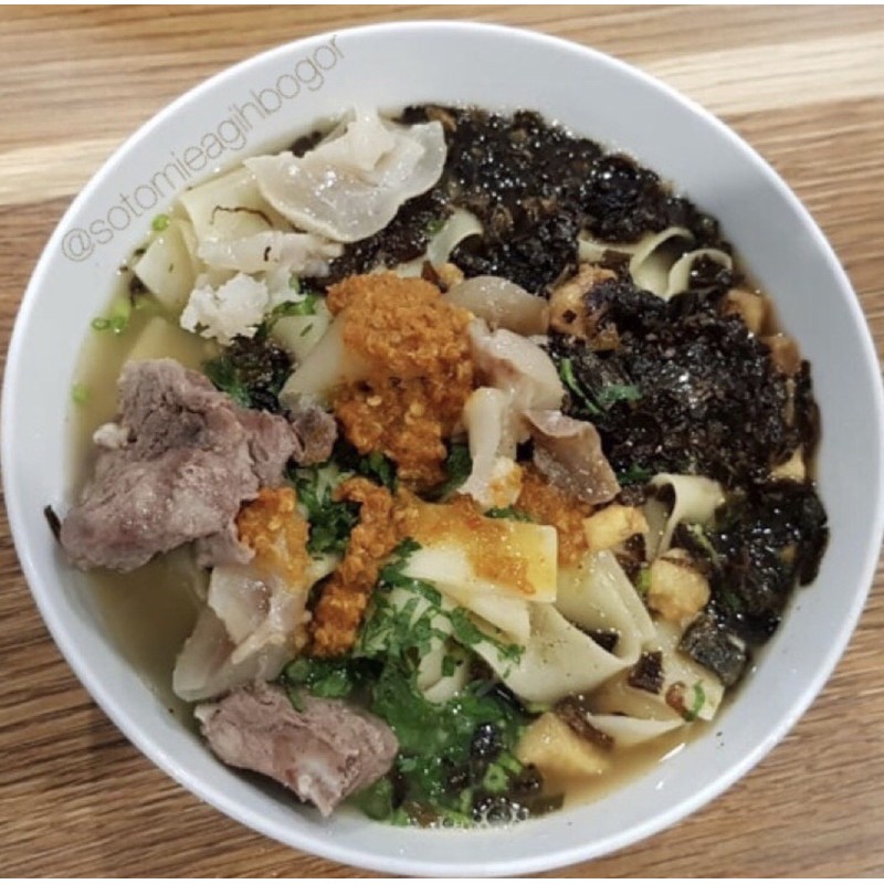 

NON HALAL Soto Mie Agih Gang Aut Surya Kencana Bogor Kuliner Oleh-oleh