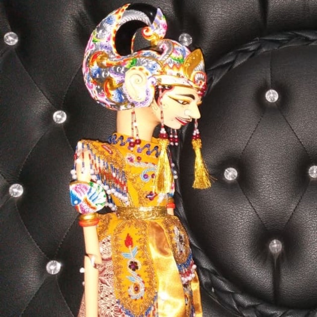 Wayang golek Arjuna purna