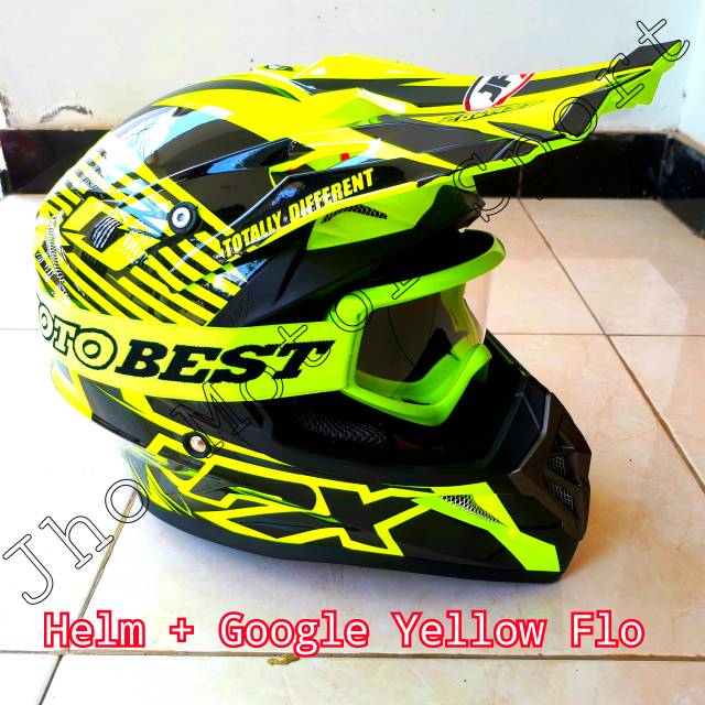 Helm dan Google Yellow Flo