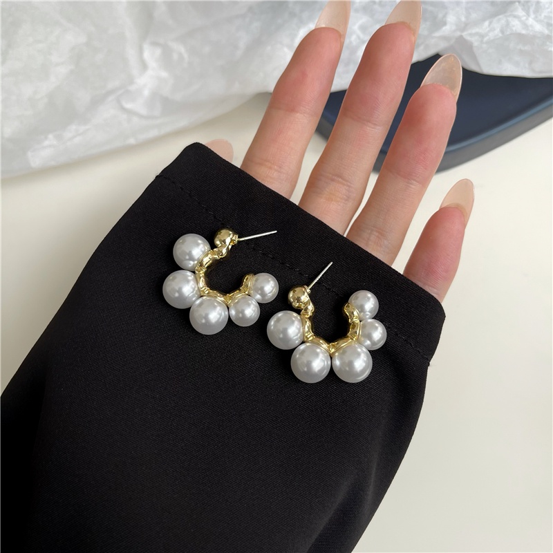 Korea Elegant Girls Pearls Earring Ear Studs Girls Fashion Ear Accessory