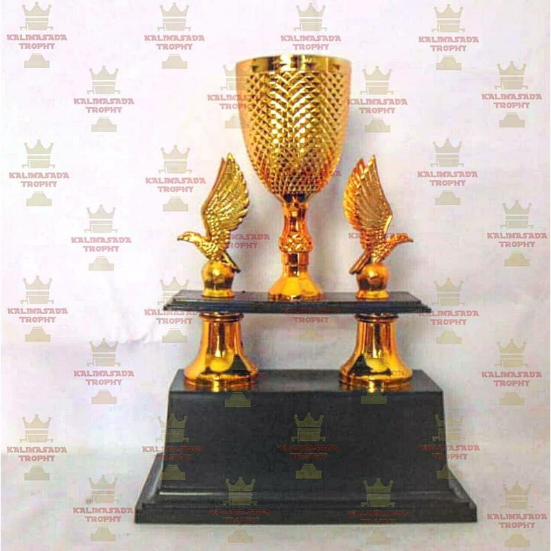 TROPHY PIALA KAKI DUA CUP // PIALA BERGILIR