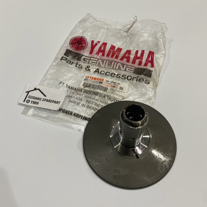 Piringan Cvt Secondary Fixed Sheave Comp Pulley Dalam Soul Gt 125 Mio M3 Mio S 2SX-E7660-10 Asli Ori