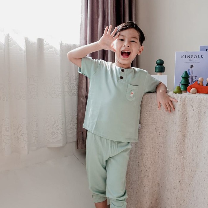 Mooi Setelan Anak Unisex Twin Pocket Set