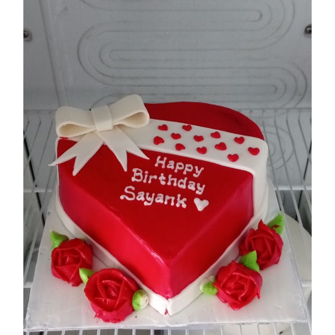 

kue ulang tahun love