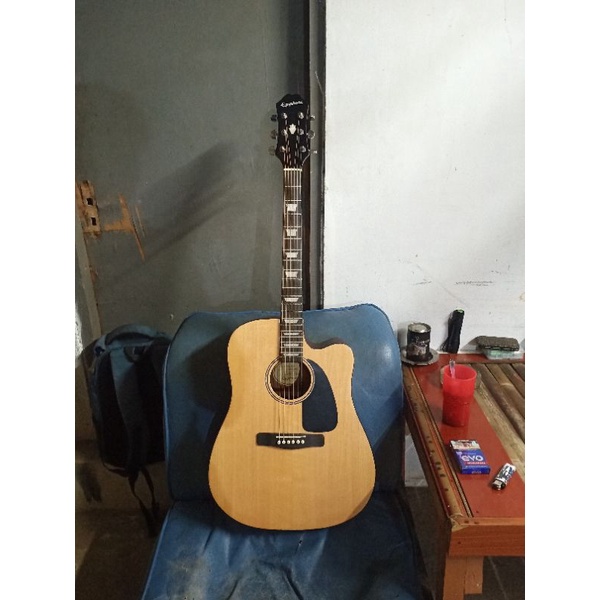 Epiphone akustik