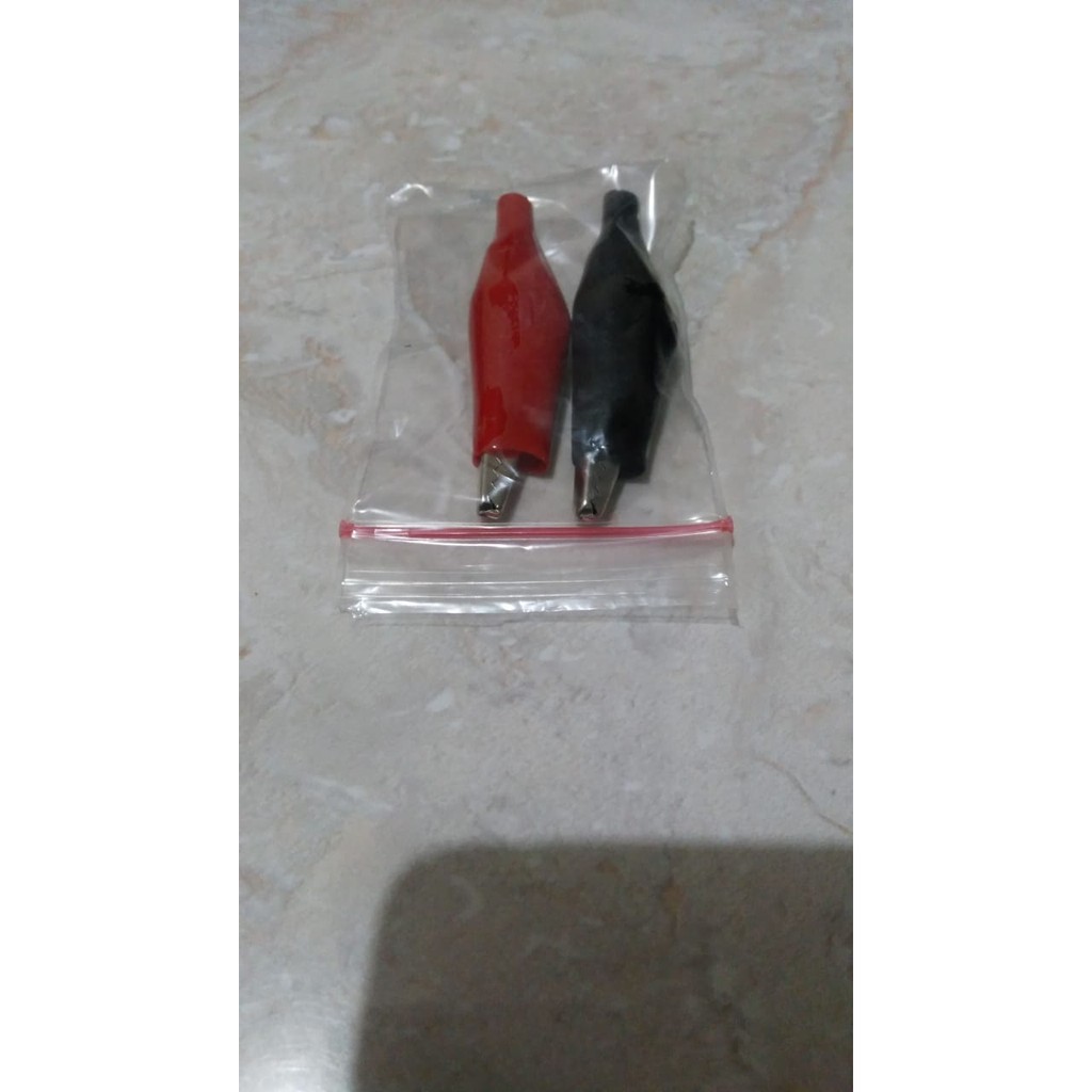 Jepit Buaya Merah Hitam Besar / Penjepit Kabel