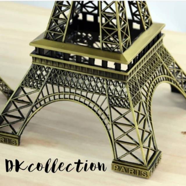 Miniatur menara eiffel tower 25cm miniatur eiffel tower 25 cm