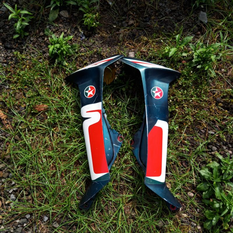 cover body sayap luar motor yamaha Fizr F1ZR F1zr caltex kaltex original copotan motor list ori gawa