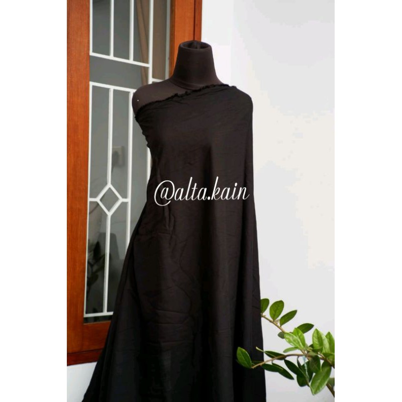 Kain Rayon Polos Hitam (Harga Per Setengah Meter)