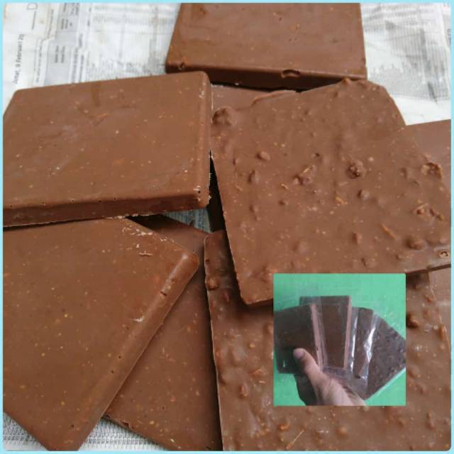 

COKLAT BLOK MINI LEBURAN SILVERQUEN DAN CADBURY FRESH PER 10BLOK