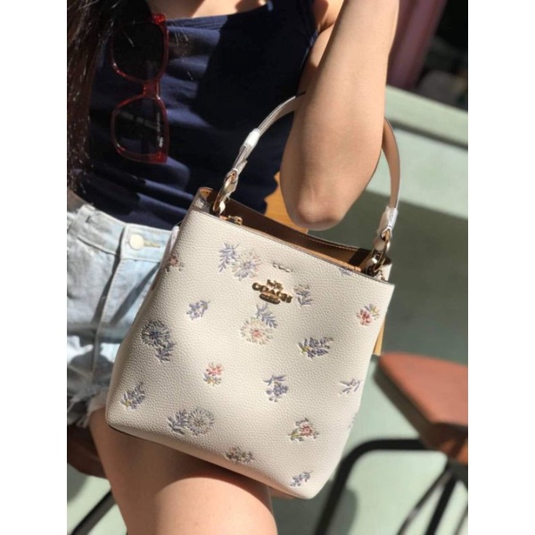 Coach small Buckets dadelion bag 2310
