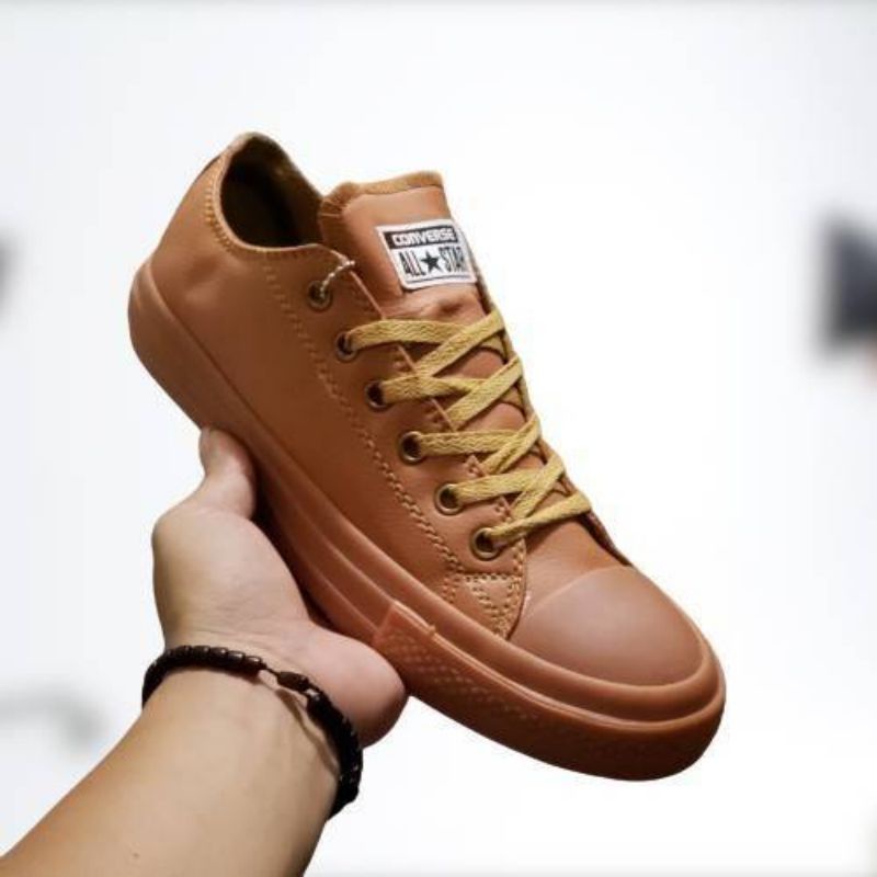 Converse Low Leather