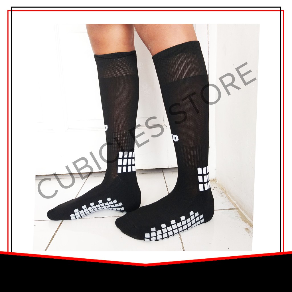 Kaos Kaki Anti Slip Futsal R9 - AVO-1