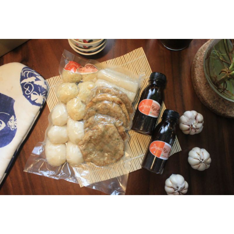 

PEMPEK MIX 20 (ADAAN, TELUR, LENJER DAN KULIT)