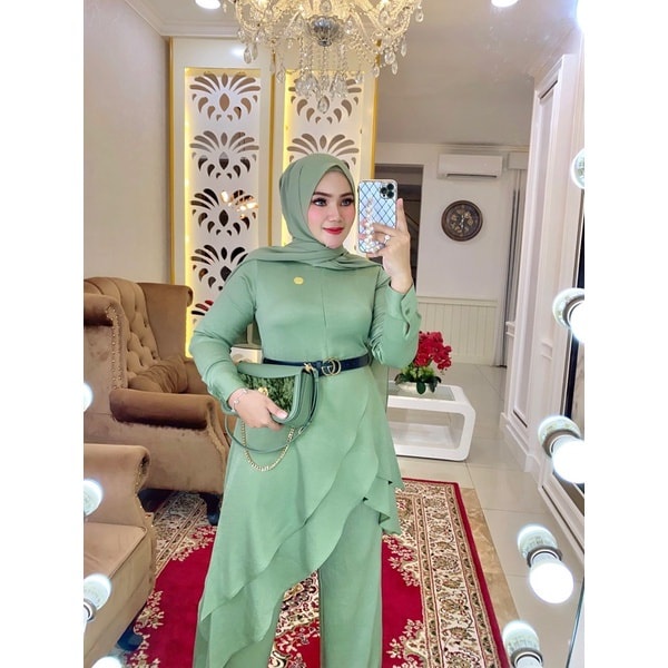 SET CELANA IRNA_GALERY