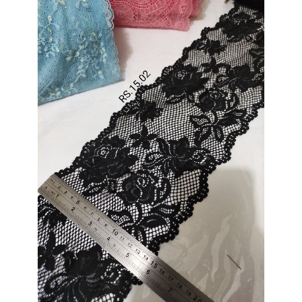 Renda strech/Renda elastis lebar 15 Cm warna hitam (Harga per yard)