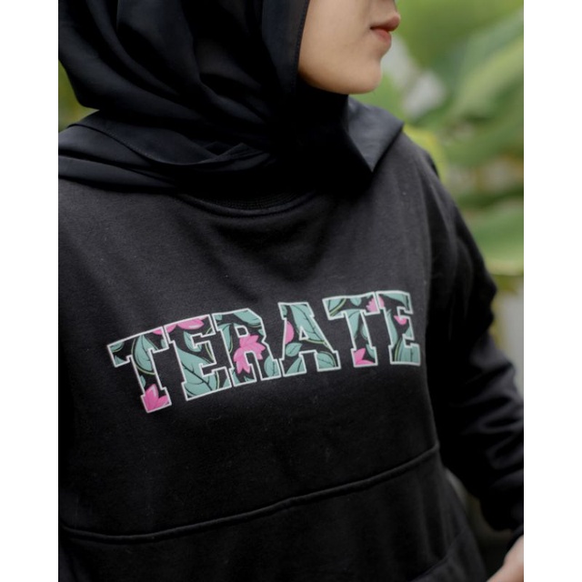 Crewneck Terate BTN - Black