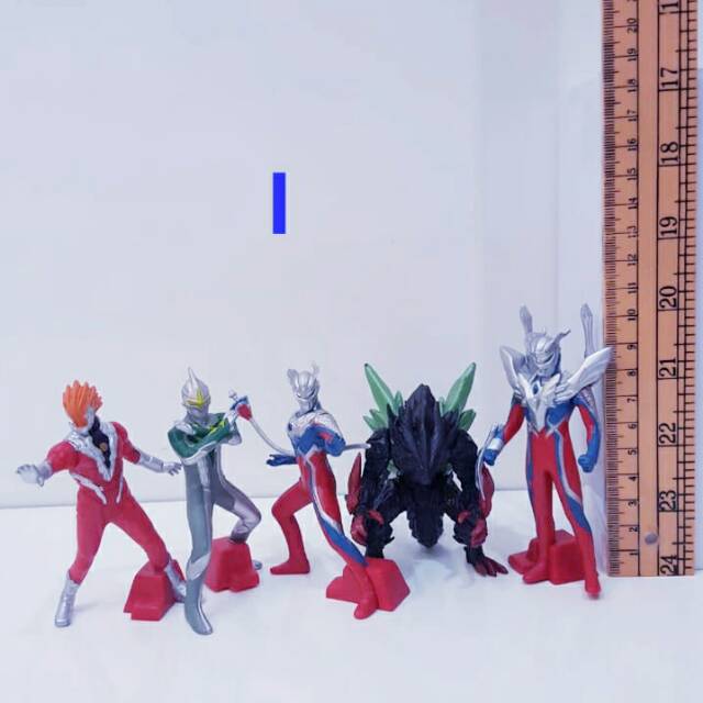 Figure Ultraman i set