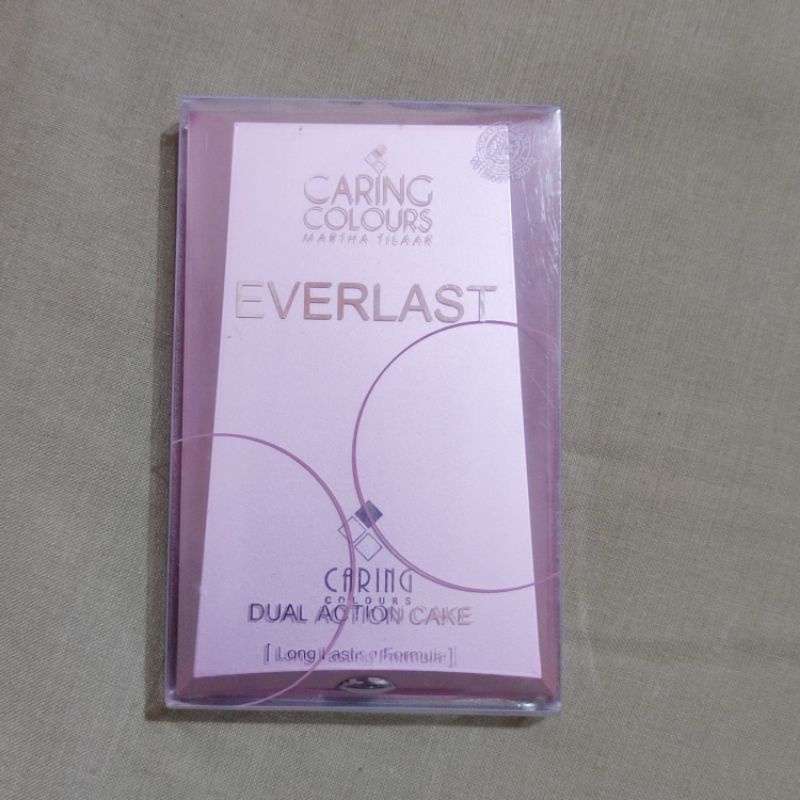 Caring Colours Everlast Dual Action Cake 01 Ivory Nude