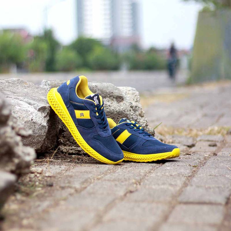 Sepatu Casual Sneakers Pria Bahan Premium Kulit Suede Asli Original Garansi Termurah Terbaru Promo