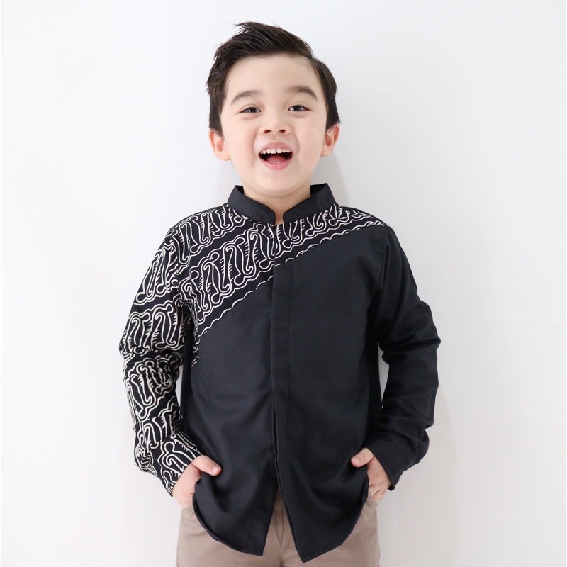 Yobebee Kemeja Batik Tangan Panjang Anak Laki Laki Usia 2 4 6 8 10 12 Tahun Baju Atasan Kids Casual Formal Katun Kemeja Anak Cowok Kerah Chiangi Couple Kembaran Anak dan Ayah