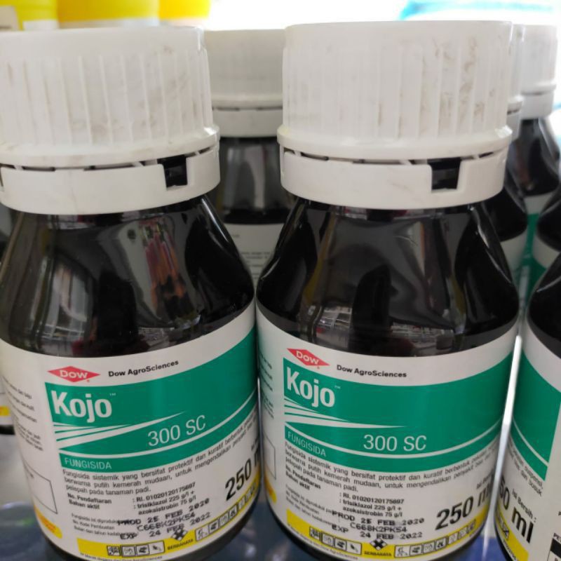 PRODUK- KOJO 300SC 250ML FUNGISIDA OBAT PENCEGAH DAN PEMBASMI JAMUR TANAMAN PATAH LEHER KRESEK .