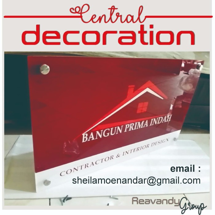 dinding-hiasan- plang akrilik | papan nama perusahaan, toko dan kantor |tebal 3 mm - 30 x 90 cm