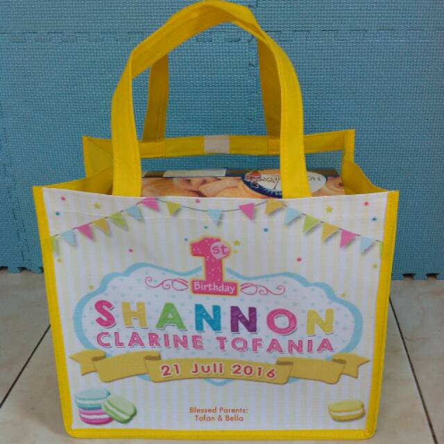 Tas ultah mika plastik