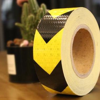 

Reflective Tape Sticker Scotchlite Kuning Hitam (Panah) 2 X 45M Terlaris