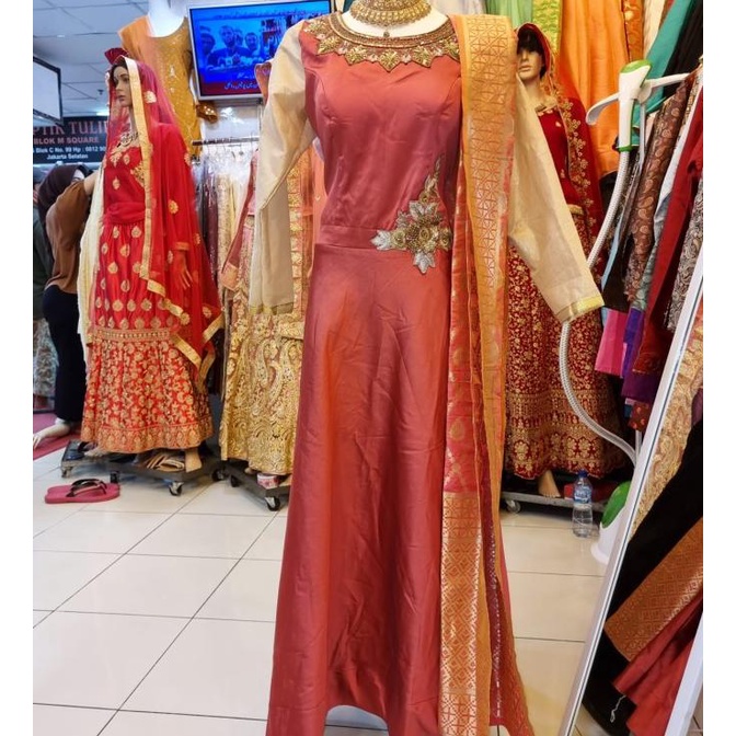 KAIN SARI INDIA,KAIN SARI,SAREE INDIA,SALWAR,KURTY,BAJU INDIA,GAUN