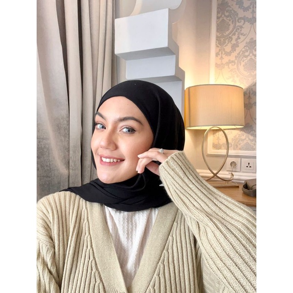Raina radwah hijab/kerudung pasmina instan